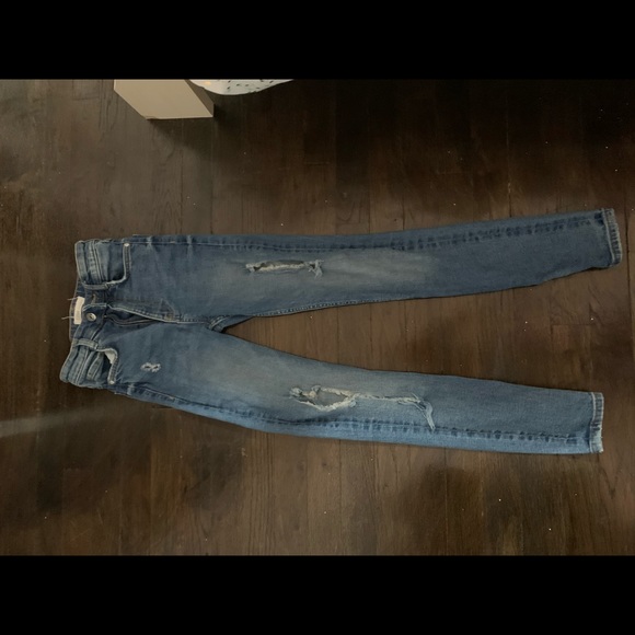 Zara jeans - Picture 1 of 8